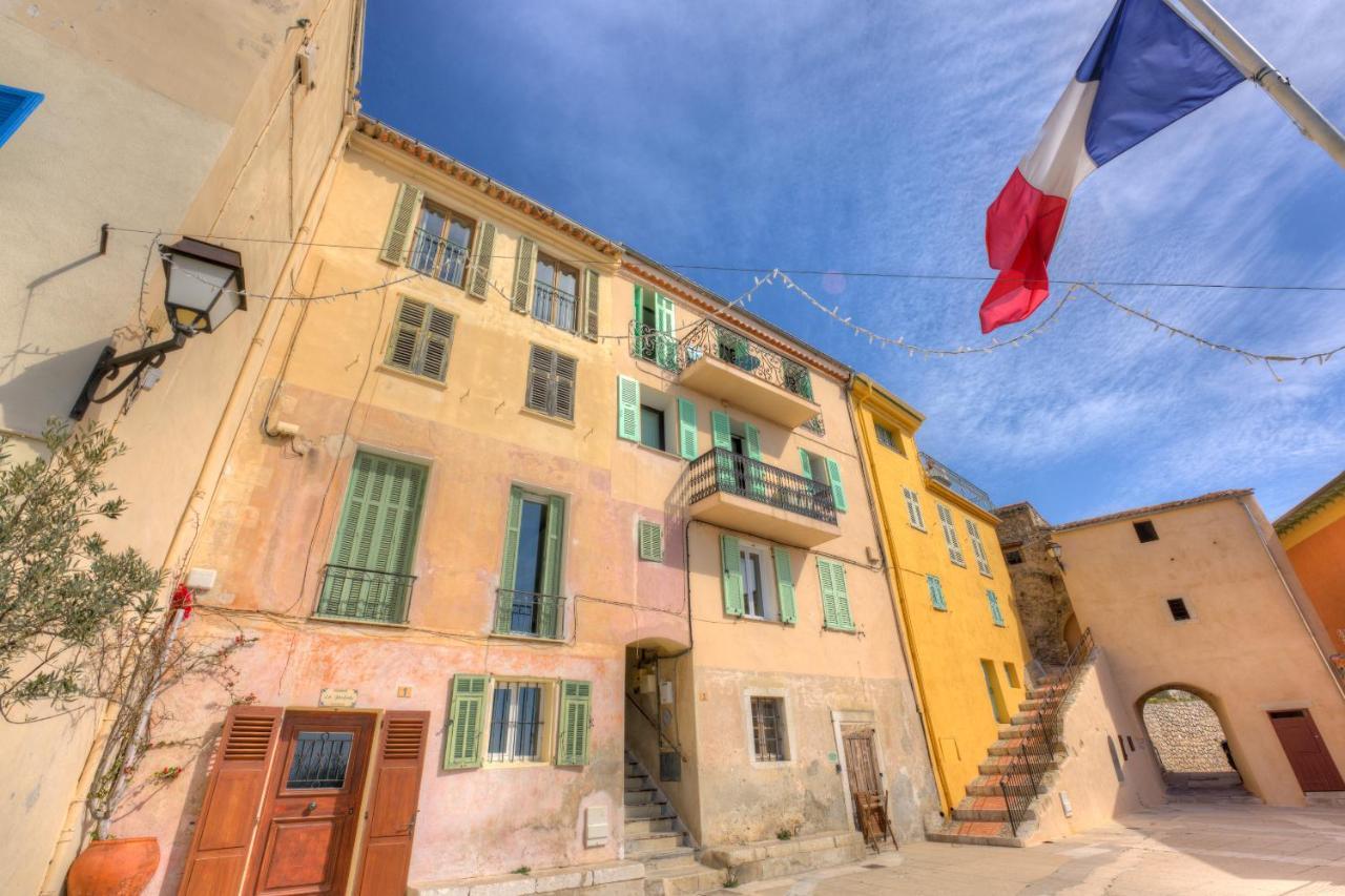Ancienne Mairie Vieux Village Roquebrune 3 Bedroom Apartment ภายนอก รูปภาพ